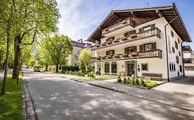 Hotel Am Rupertuspark